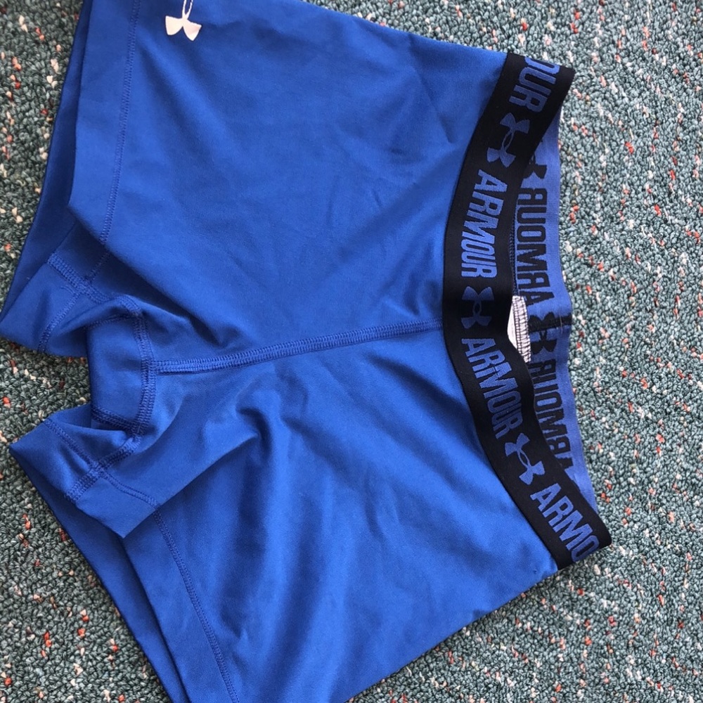 COMPRESSION SHORTS